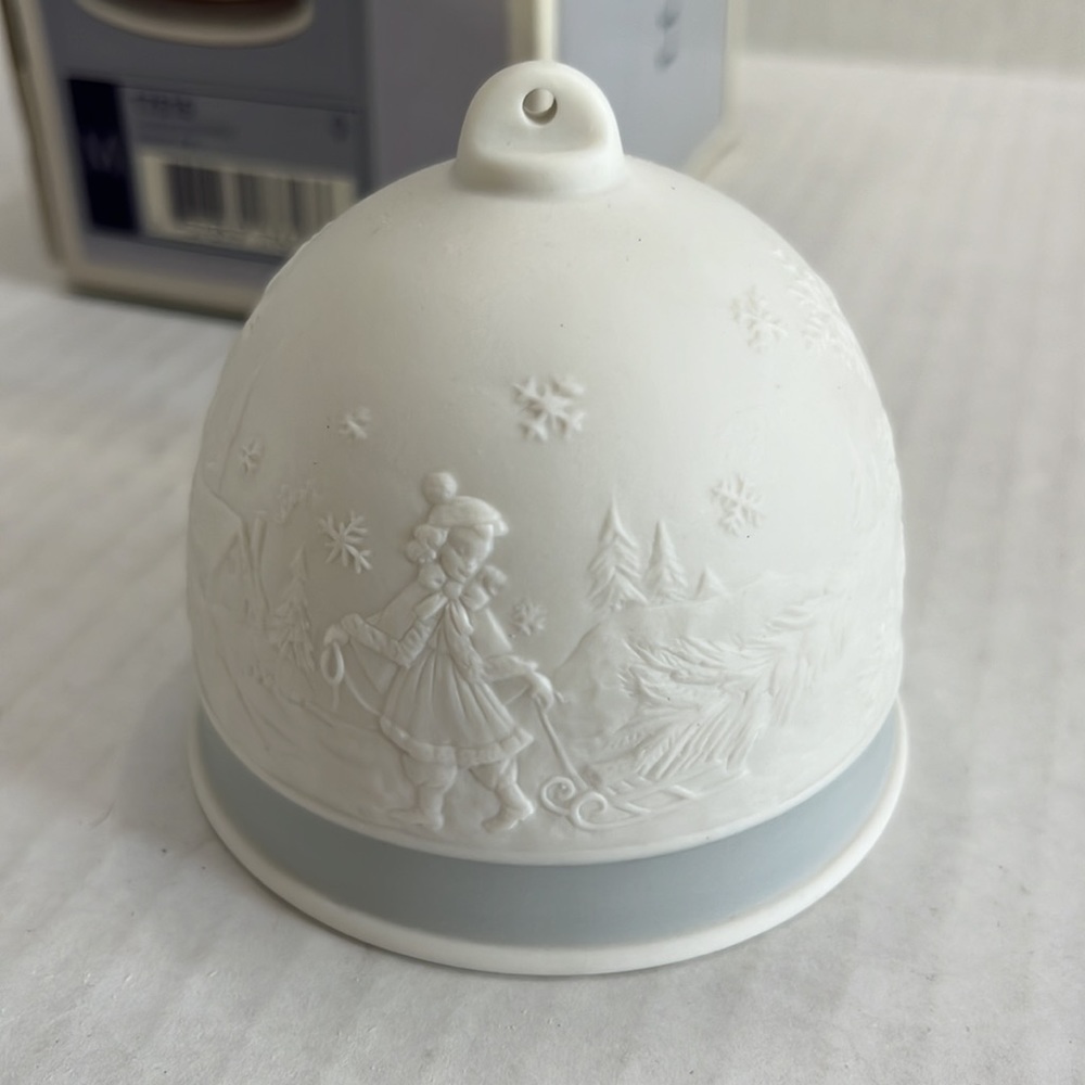 Lladro porcelain bell. Winter Bell. 1994. 
Approximately 3” x 3” - Picture 3 of 5